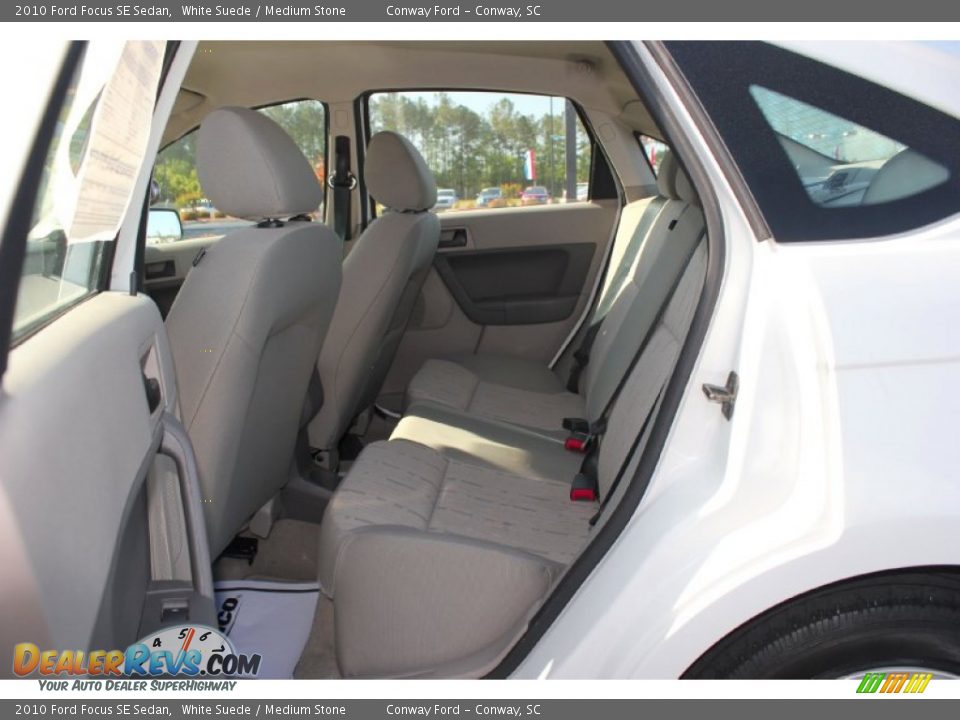 2010 Ford Focus SE Sedan White Suede / Medium Stone Photo #11