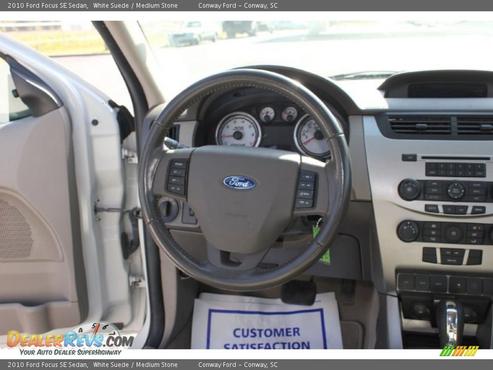 2010 Ford Focus SE Sedan White Suede / Medium Stone Photo #13