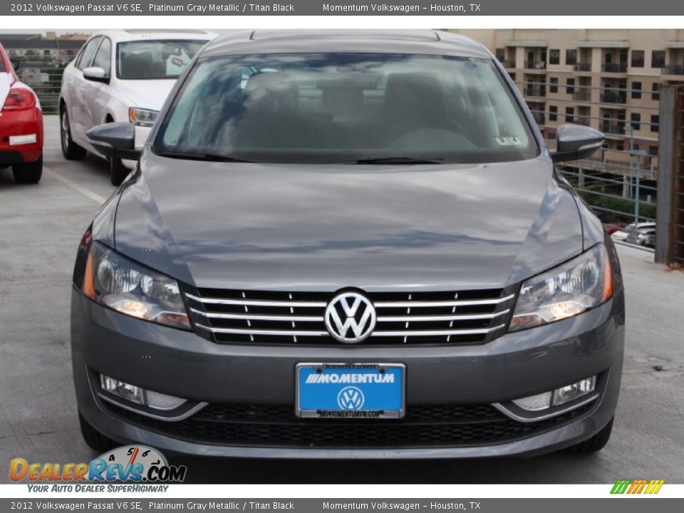 2012 Volkswagen Passat V6 SE Platinum Gray Metallic / Titan Black Photo #2