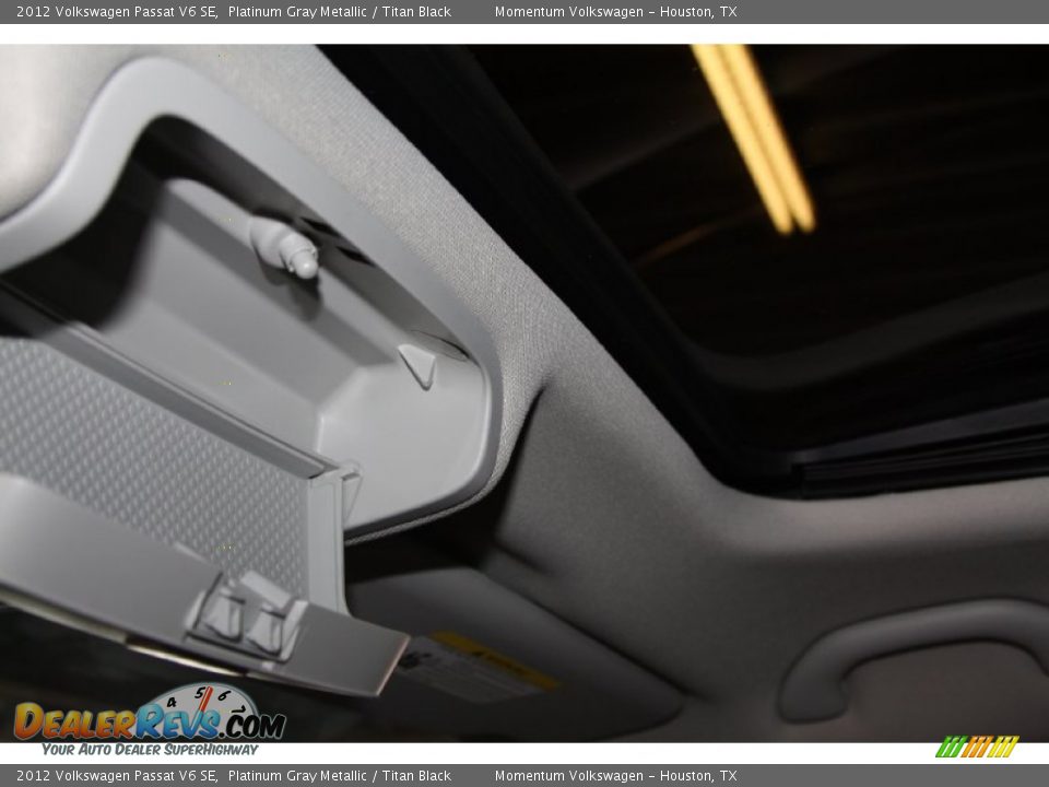 2012 Volkswagen Passat V6 SE Platinum Gray Metallic / Titan Black Photo #13