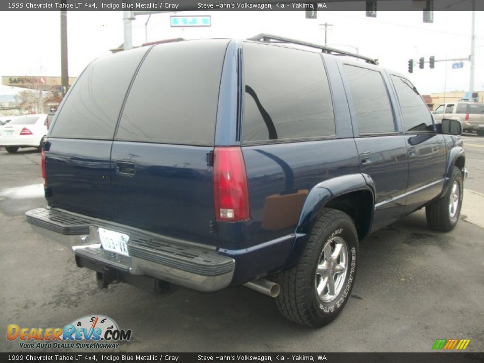 1999 Chevrolet Tahoe LT 4x4 Indigo Blue Metallic / Gray Photo #2