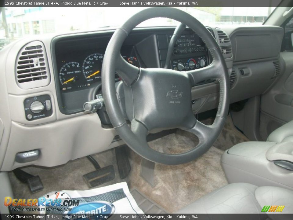 1999 Chevrolet Tahoe LT 4x4 Indigo Blue Metallic / Gray Photo #7