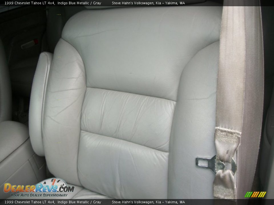 1999 Chevrolet Tahoe LT 4x4 Indigo Blue Metallic / Gray Photo #10