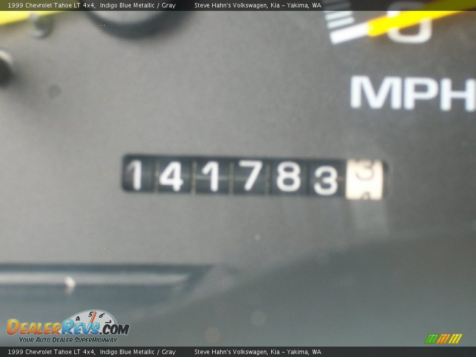 1999 Chevrolet Tahoe LT 4x4 Indigo Blue Metallic / Gray Photo #13
