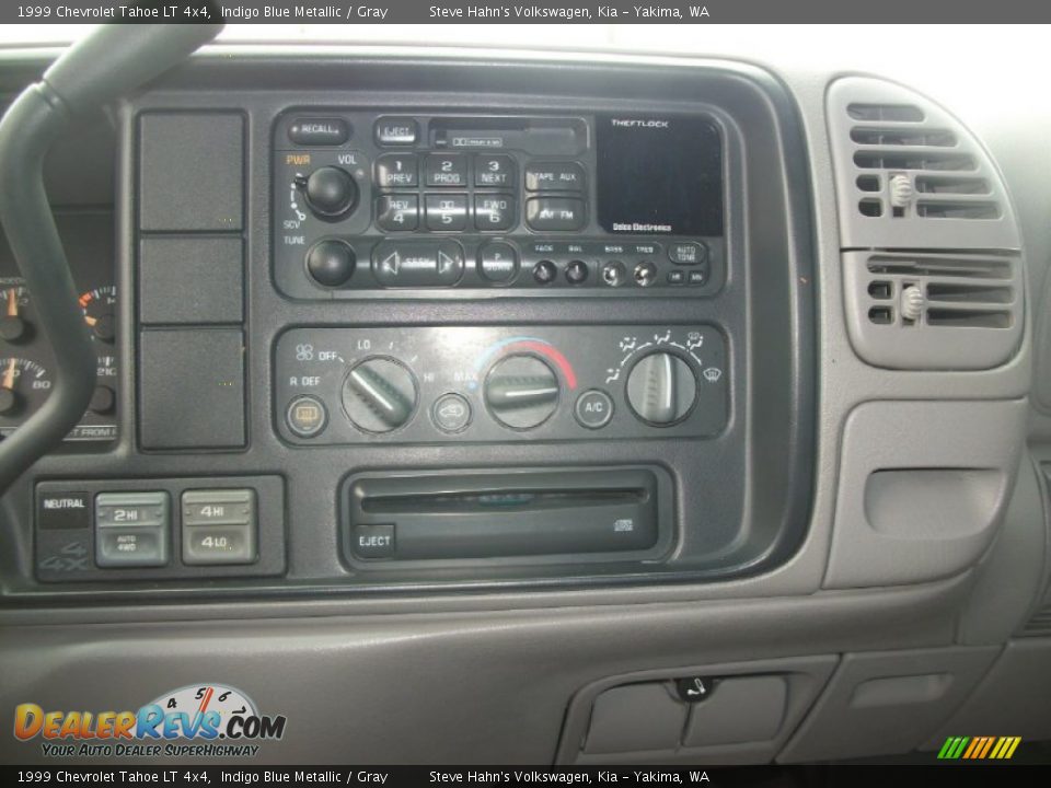 1999 Chevrolet Tahoe LT 4x4 Indigo Blue Metallic / Gray Photo #14