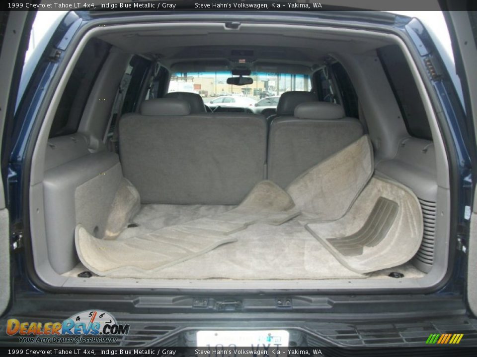 1999 Chevrolet Tahoe LT 4x4 Indigo Blue Metallic / Gray Photo #29