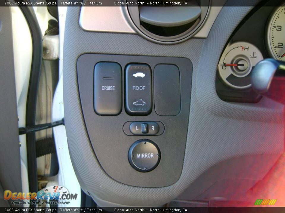 2003 Acura RSX Sports Coupe Taffeta White / Titanium Photo #15