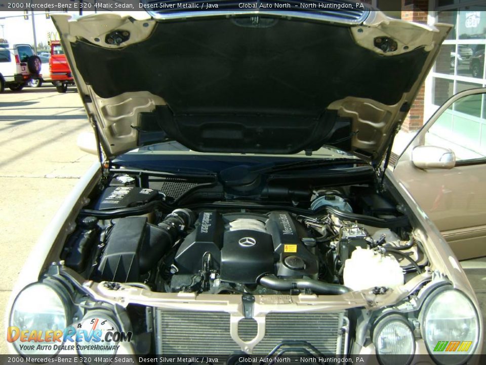 2000 Mercedes-Benz E 320 4Matic Sedan Desert Silver Metallic / Java Photo #12