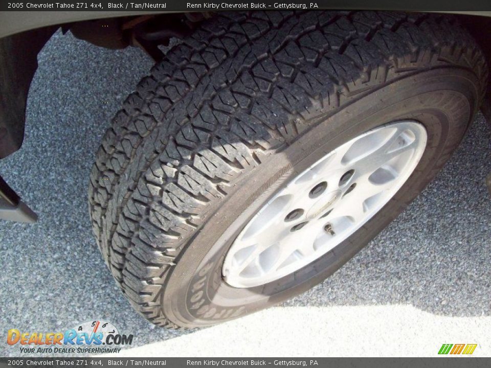 2005 Chevrolet Tahoe Z71 4x4 Black / Tan/Neutral Photo #4