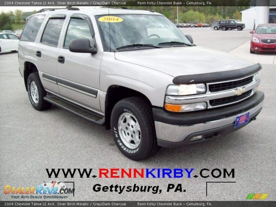 2004 Chevrolet Tahoe LS 4x4 Silver Birch Metallic / Gray/Dark Charcoal Photo #1