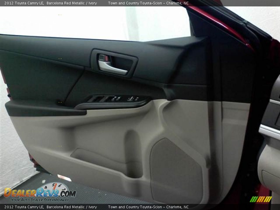 2012 Toyota Camry LE Barcelona Red Metallic / Ivory Photo #9