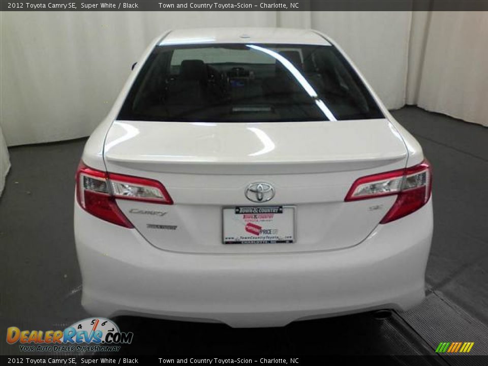 2012 Toyota Camry SE Super White / Black Photo #1