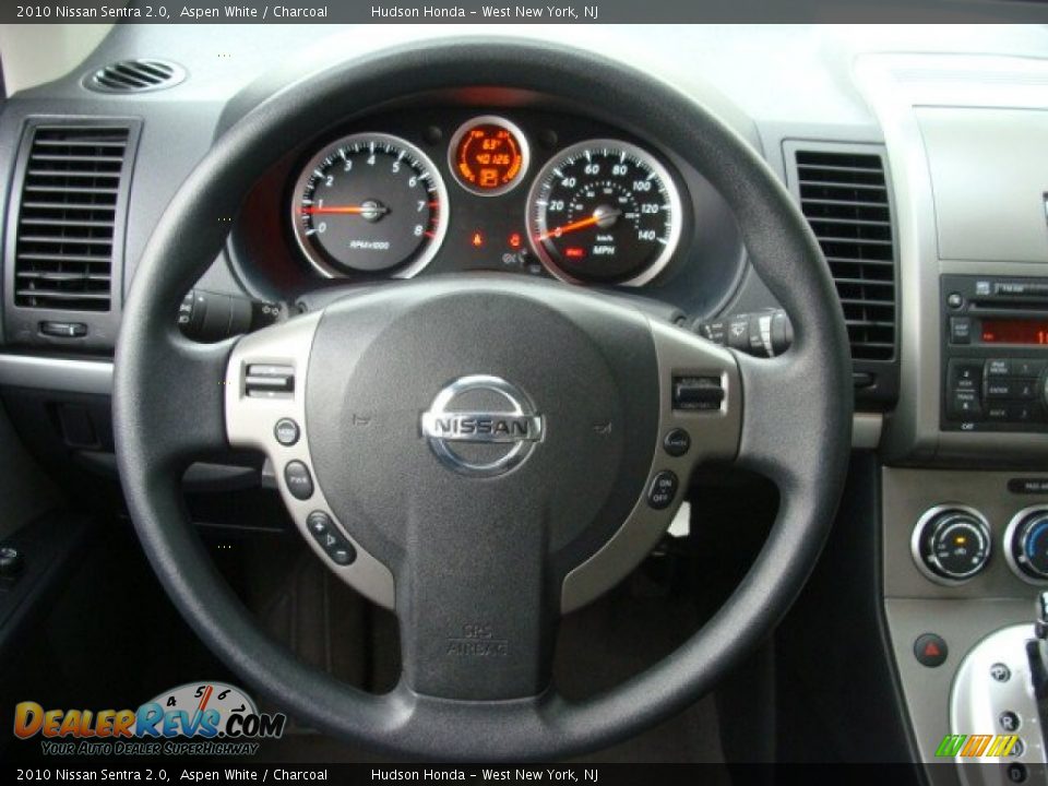 2010 Nissan Sentra 2.0 Aspen White / Charcoal Photo #10