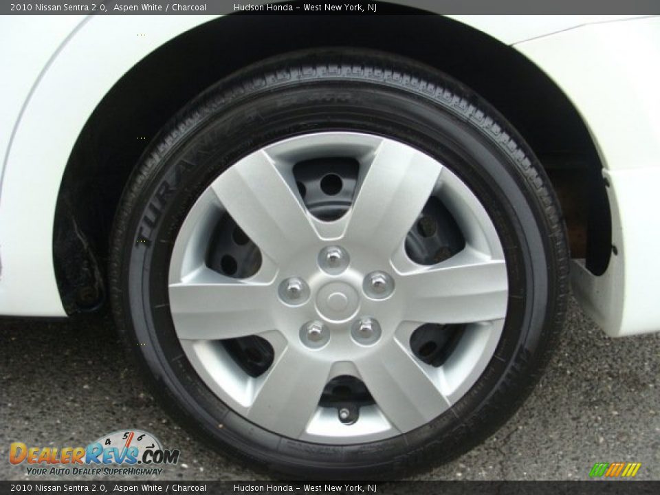 2010 Nissan Sentra 2.0 Aspen White / Charcoal Photo #15