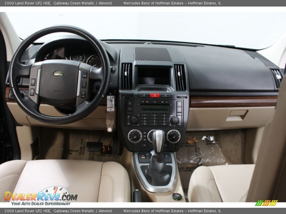 2009 Land Rover LR2 HSE Galloway Green Metallic / Almond Photo #6