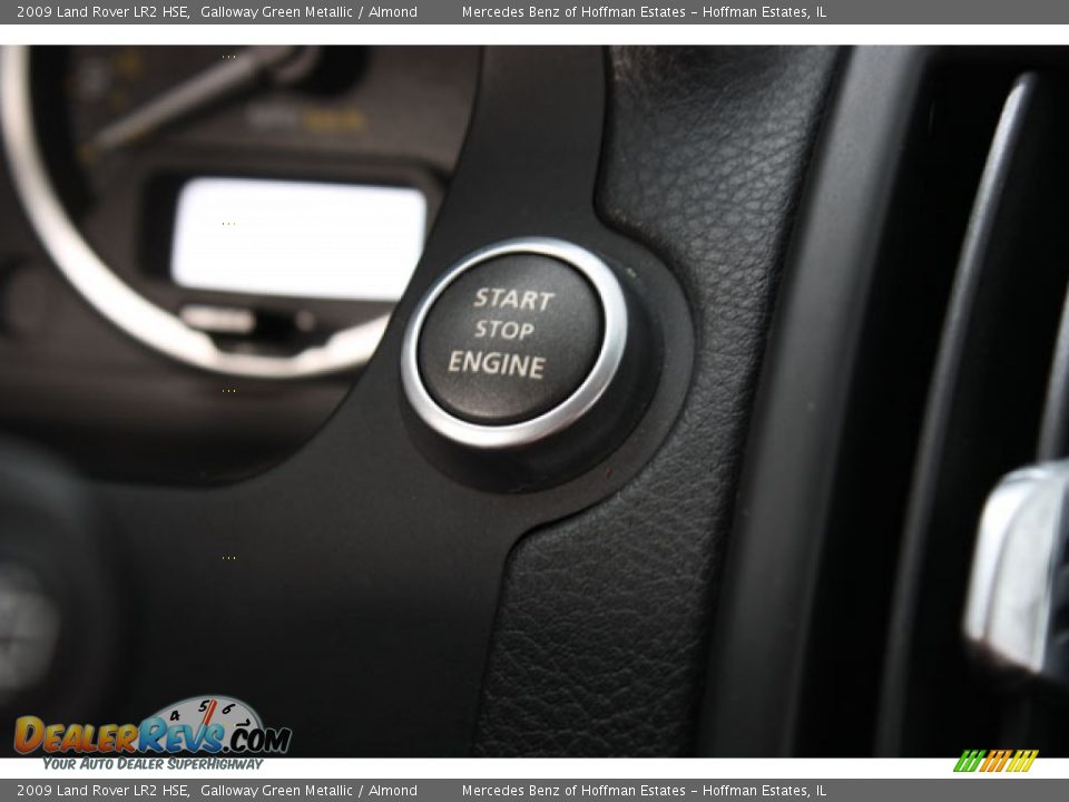 2009 Land Rover LR2 HSE Galloway Green Metallic / Almond Photo #22