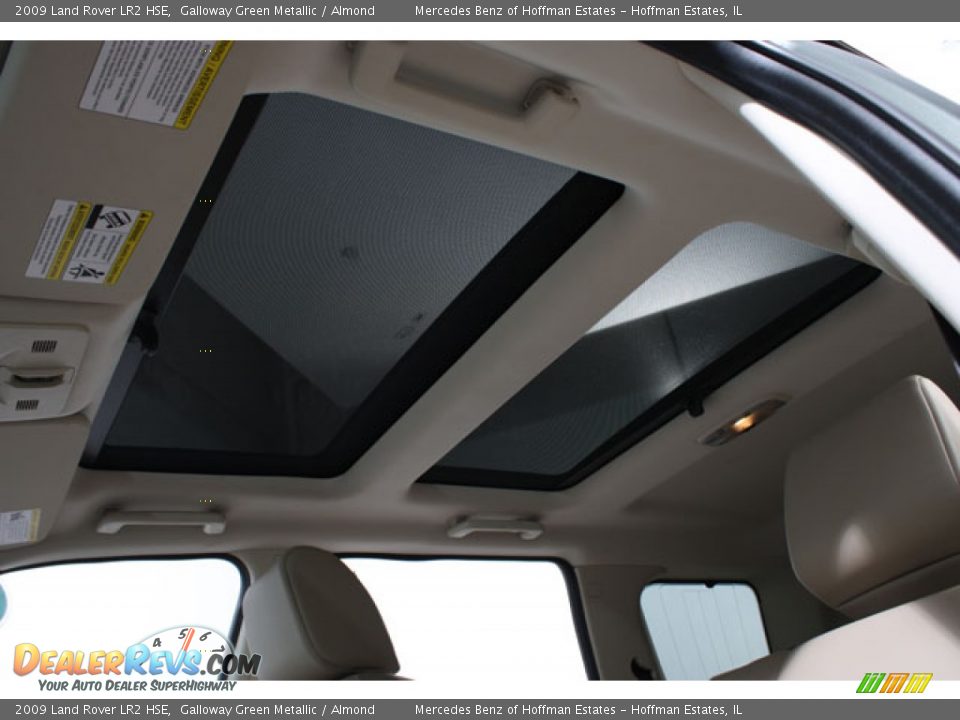 2009 Land Rover LR2 HSE Galloway Green Metallic / Almond Photo #24