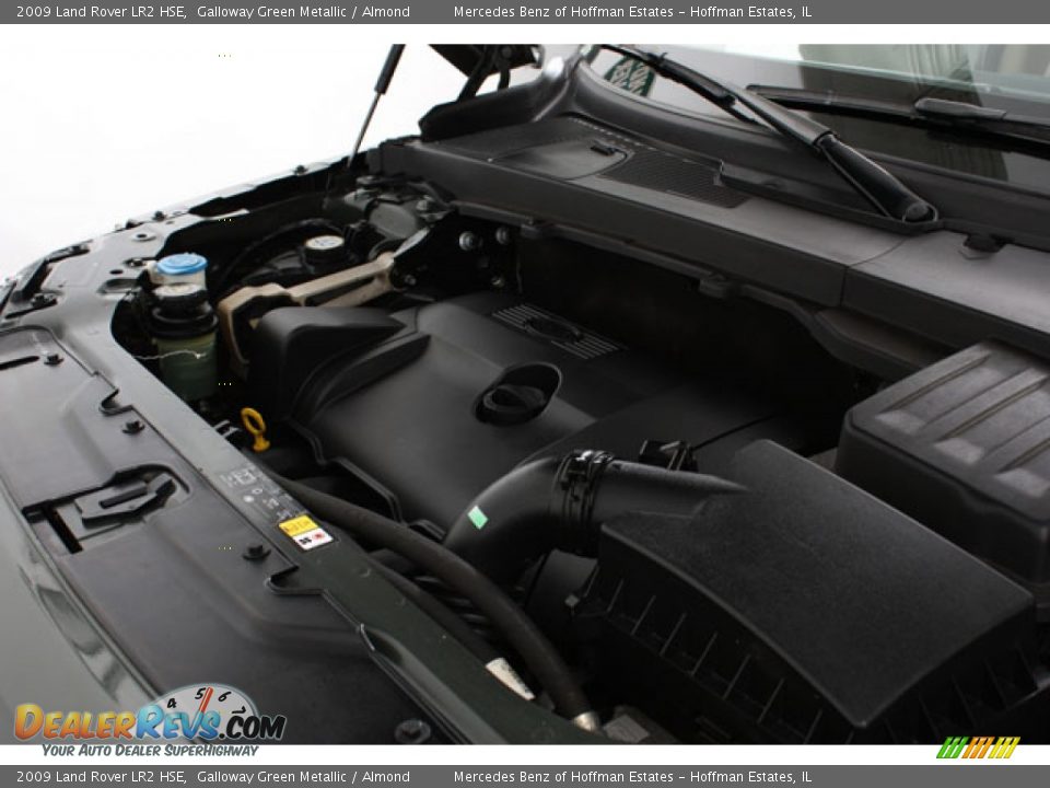 2009 Land Rover LR2 HSE Galloway Green Metallic / Almond Photo #25