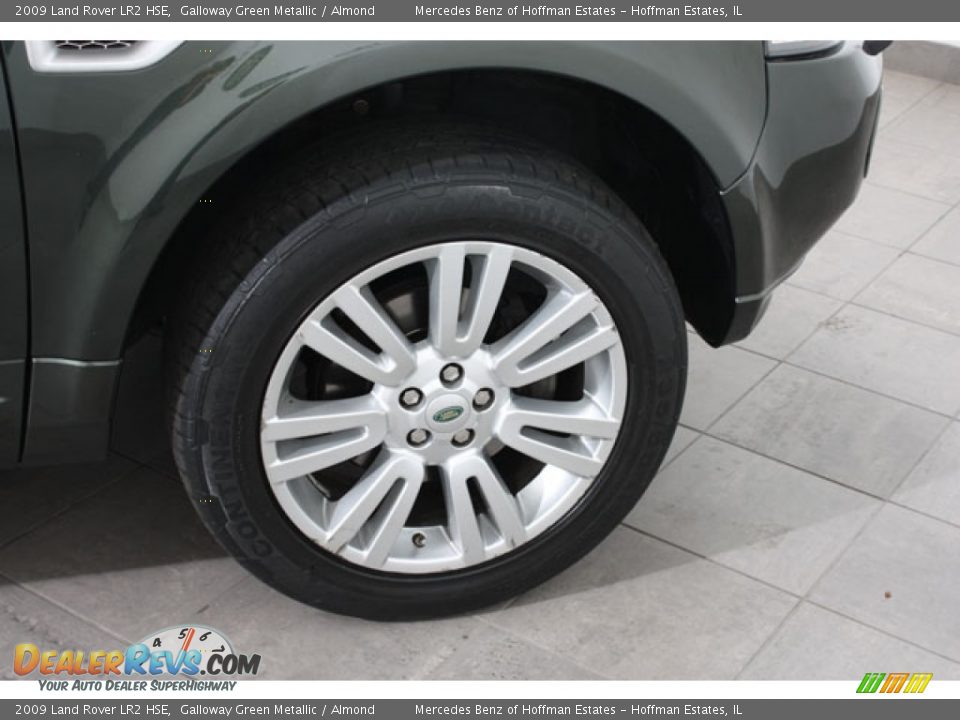2009 Land Rover LR2 HSE Galloway Green Metallic / Almond Photo #31
