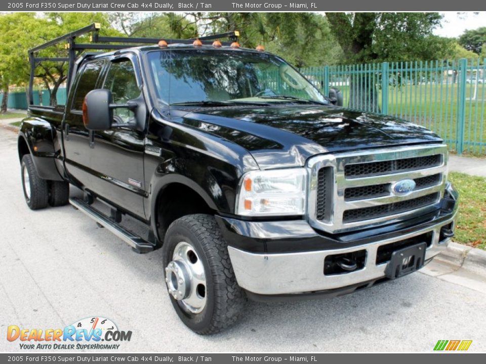 2005 Ford F350 Super Duty Lariat Crew Cab 4x4 Dually Black / Tan Photo #2