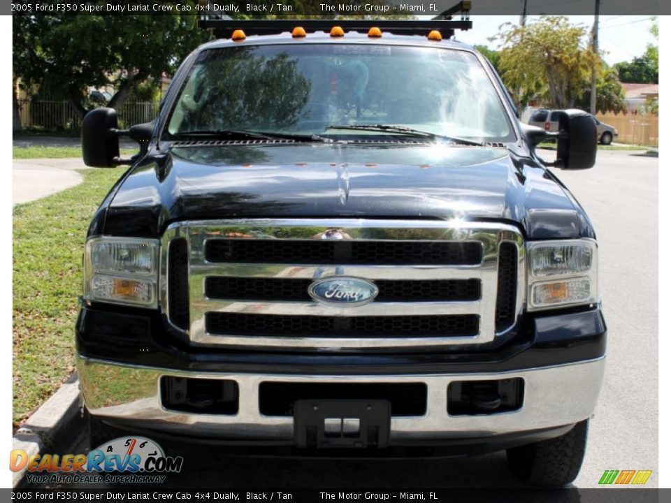 2005 Ford F350 Super Duty Lariat Crew Cab 4x4 Dually Black / Tan Photo #9