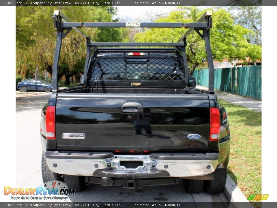 2005 Ford F350 Super Duty Lariat Crew Cab 4x4 Dually Black / Tan Photo #10