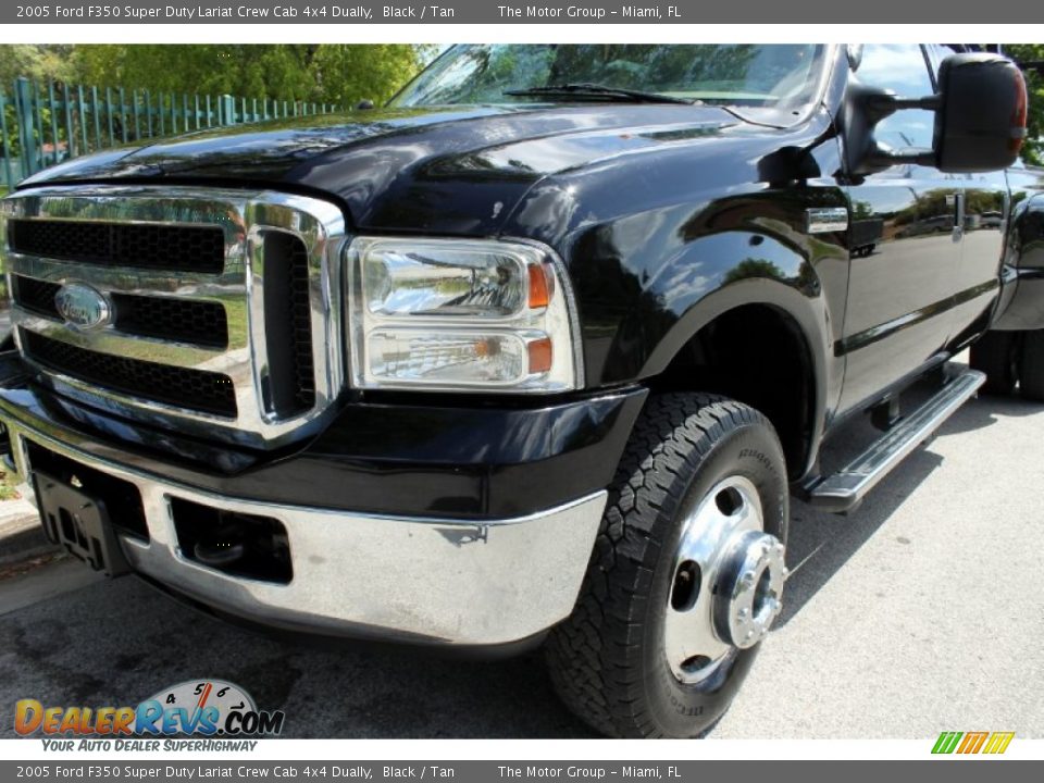 2005 Ford F350 Super Duty Lariat Crew Cab 4x4 Dually Black / Tan Photo #14