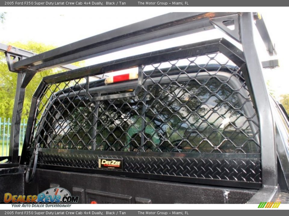 2005 Ford F350 Super Duty Lariat Crew Cab 4x4 Dually Black / Tan Photo #22