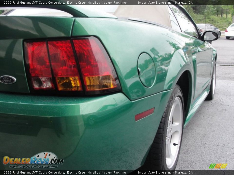 1999 Ford Mustang SVT Cobra Convertible Electric Green Metallic / Medium Parchment Photo #14