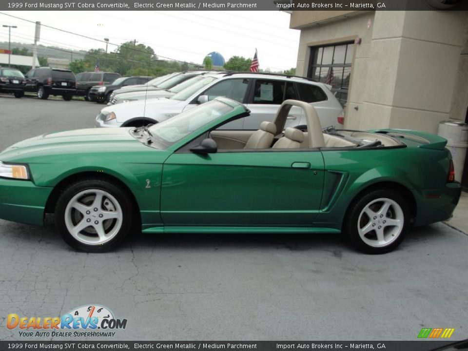 1999 Ford Mustang SVT Cobra Convertible Electric Green Metallic / Medium Parchment Photo #16