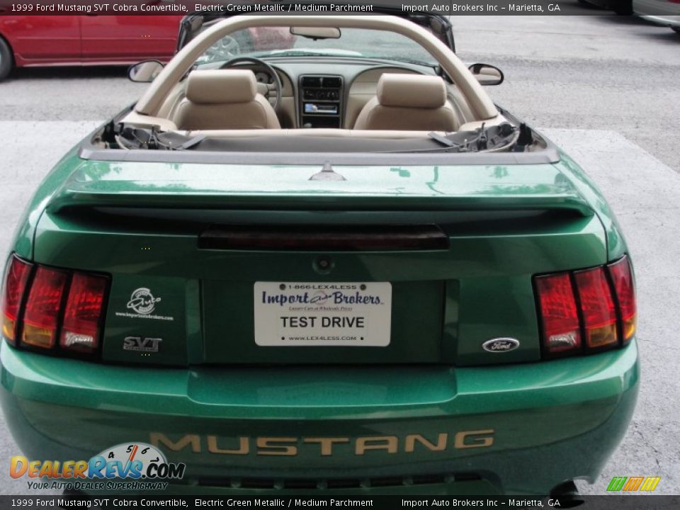 1999 Ford Mustang SVT Cobra Convertible Electric Green Metallic / Medium Parchment Photo #34