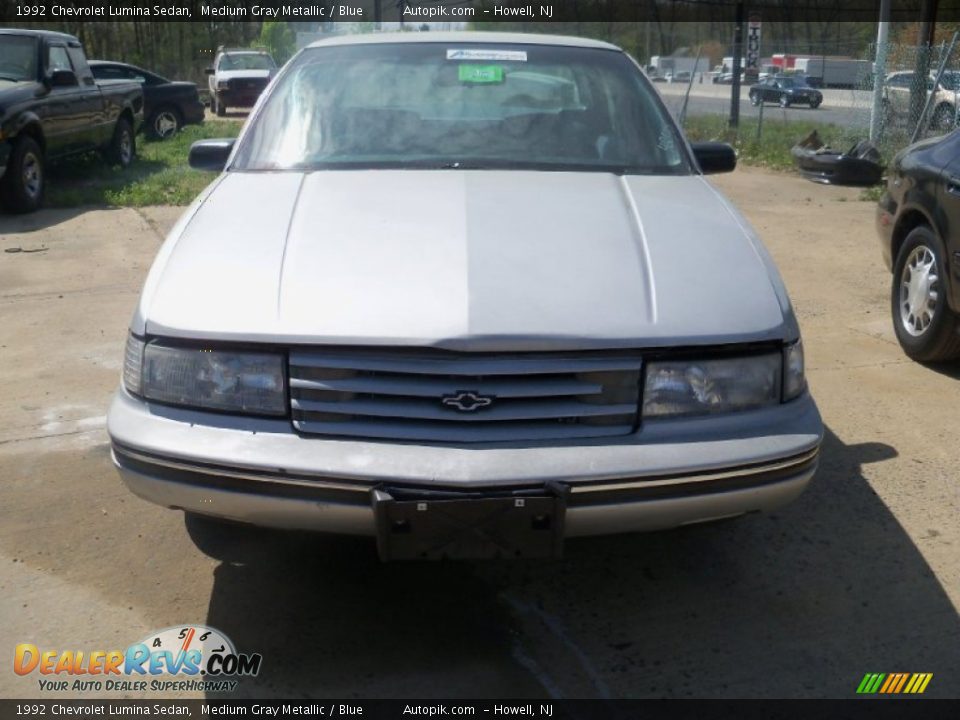 1992 Chevrolet Lumina Sedan Medium Gray Metallic / Blue Photo #1