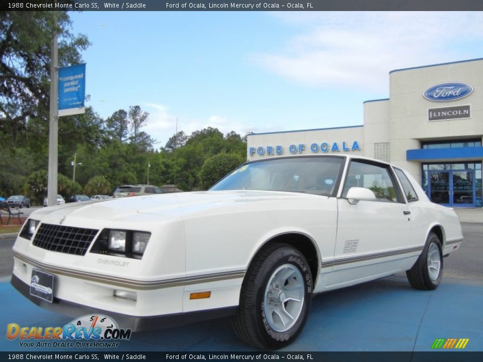 1988 Chevrolet Monte Carlo SS White / Saddle Photo #1