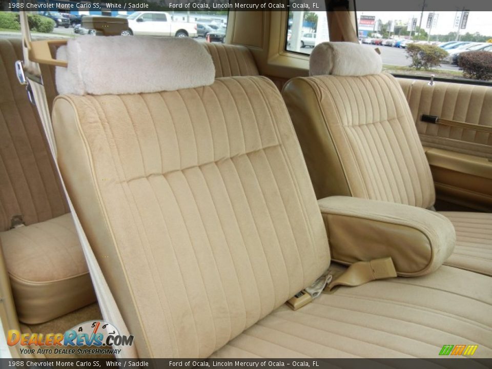 1988 Chevrolet Monte Carlo SS White / Saddle Photo #19