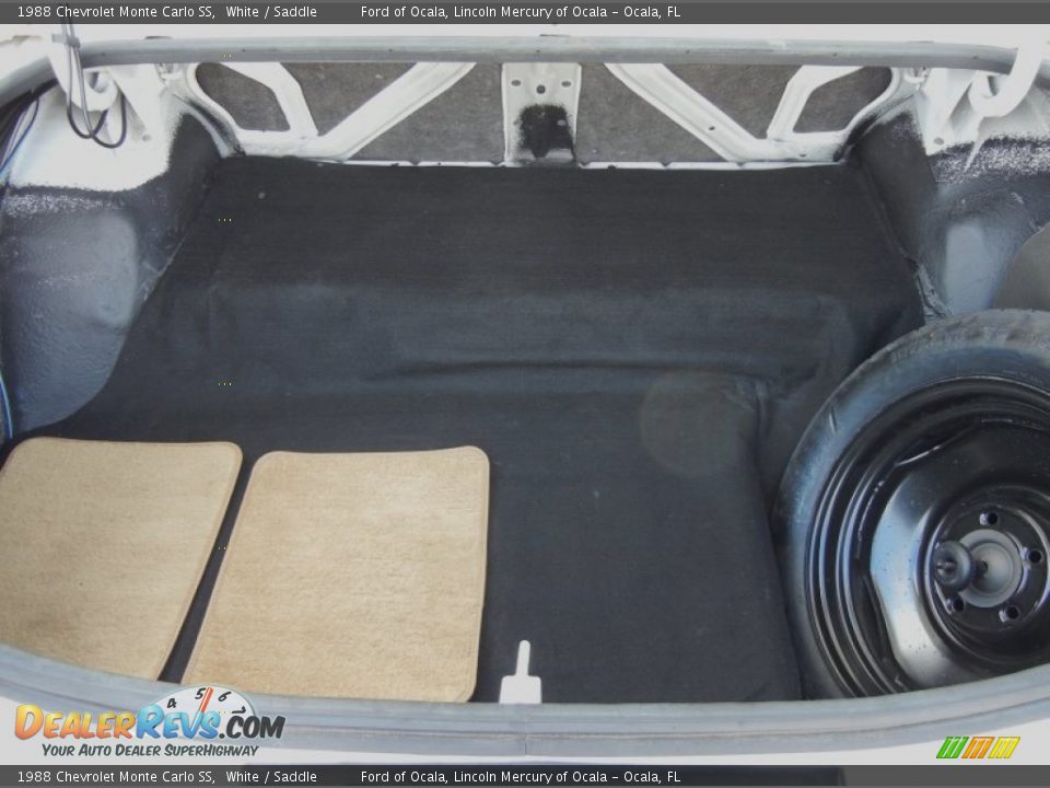 1988 Chevrolet Monte Carlo SS Trunk Photo #30