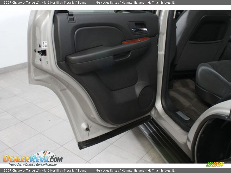 2007 Chevrolet Tahoe LS 4x4 Silver Birch Metallic / Ebony Photo #14