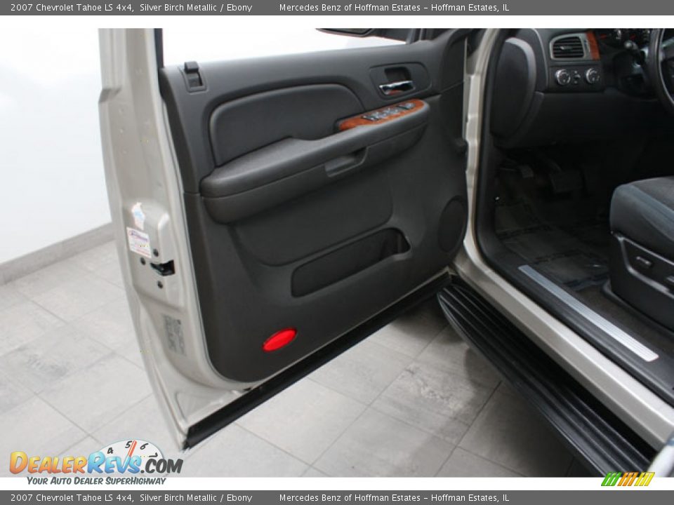 2007 Chevrolet Tahoe LS 4x4 Silver Birch Metallic / Ebony Photo #15