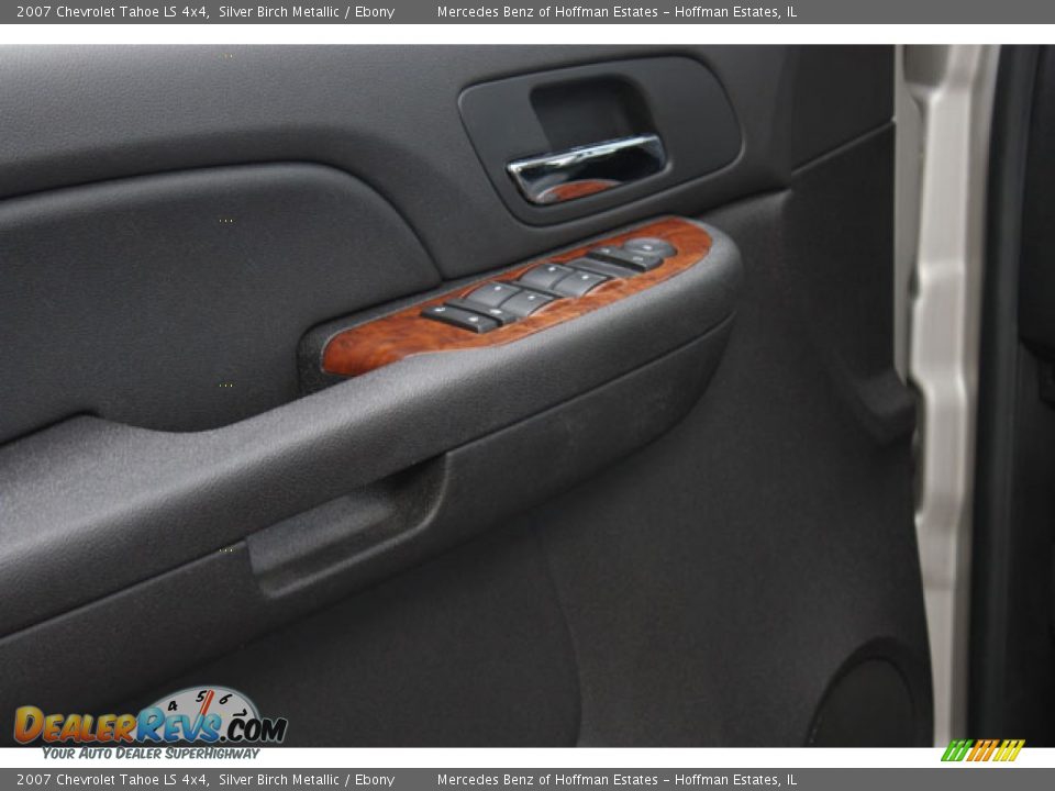 2007 Chevrolet Tahoe LS 4x4 Silver Birch Metallic / Ebony Photo #16