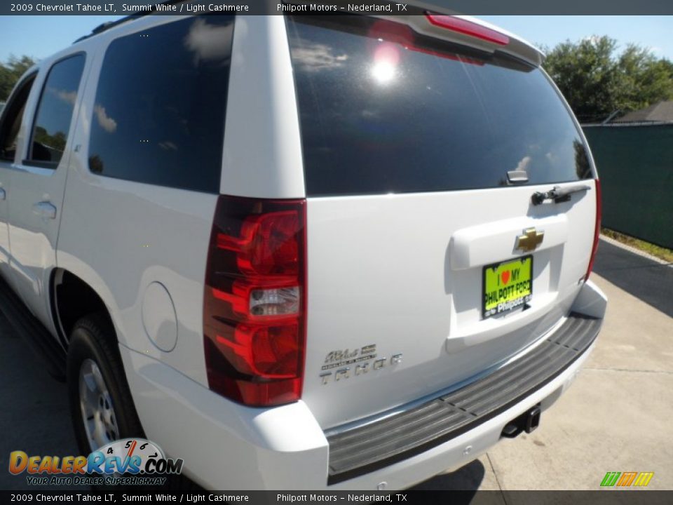 2009 Chevrolet Tahoe LT Summit White / Light Cashmere Photo #16