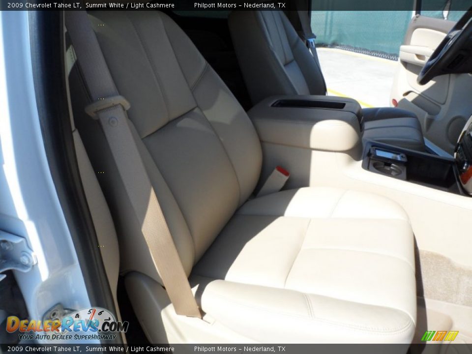 2009 Chevrolet Tahoe LT Summit White / Light Cashmere Photo #21