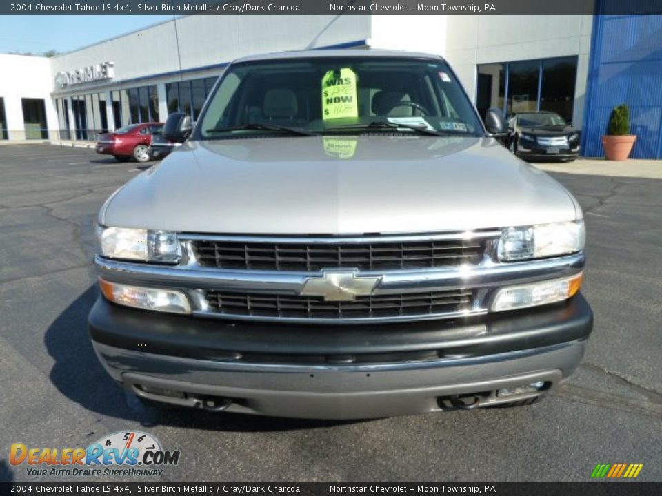 2004 Chevrolet Tahoe LS 4x4 Silver Birch Metallic / Gray/Dark Charcoal Photo #8