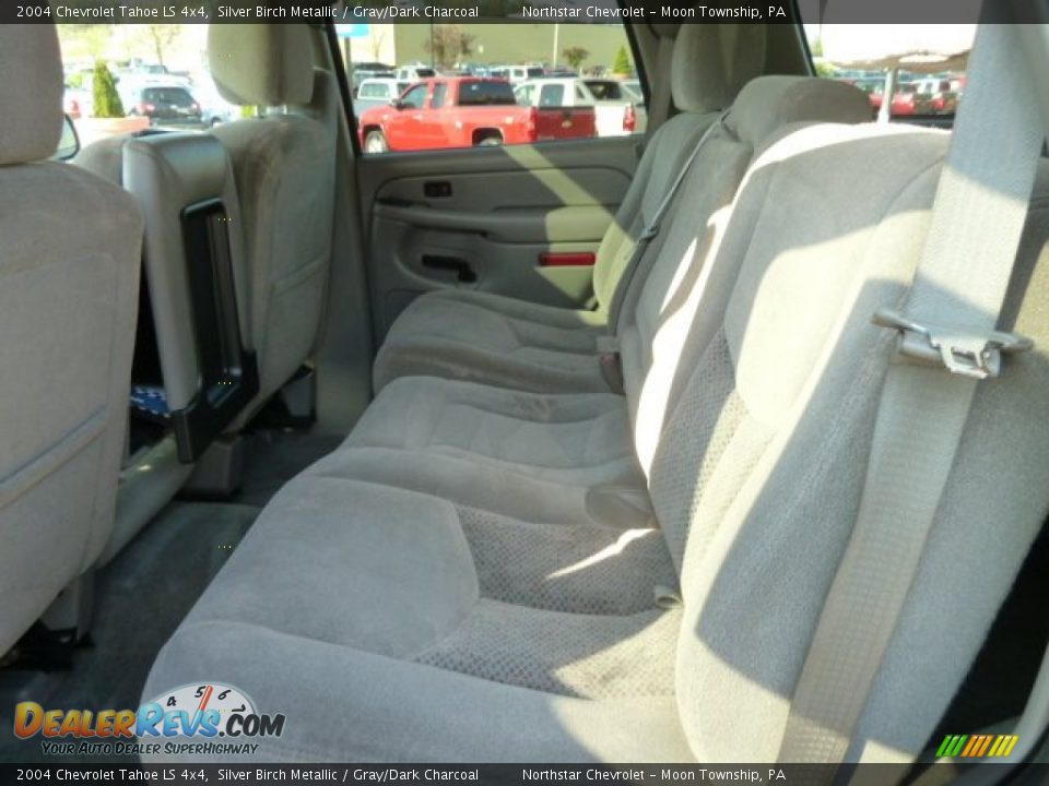 2004 Chevrolet Tahoe LS 4x4 Silver Birch Metallic / Gray/Dark Charcoal Photo #11