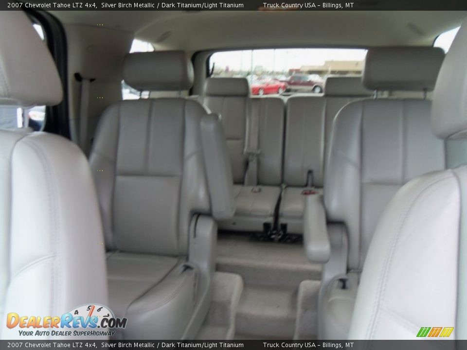 2007 Chevrolet Tahoe LTZ 4x4 Silver Birch Metallic / Dark Titanium/Light Titanium Photo #28