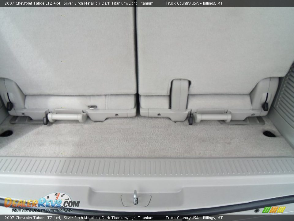 2007 Chevrolet Tahoe LTZ 4x4 Silver Birch Metallic / Dark Titanium/Light Titanium Photo #35