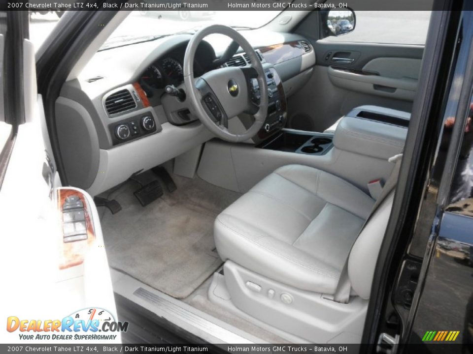 2007 Chevrolet Tahoe LTZ 4x4 Black / Dark Titanium/Light Titanium Photo #5