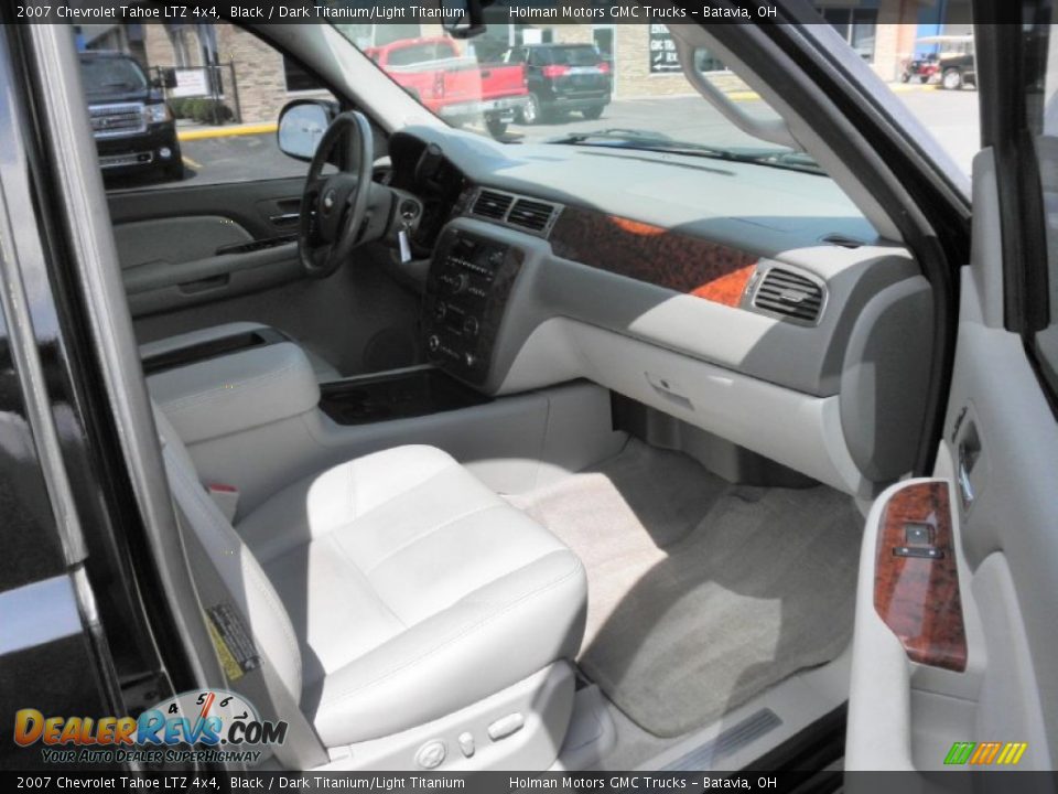 2007 Chevrolet Tahoe LTZ 4x4 Black / Dark Titanium/Light Titanium Photo #23