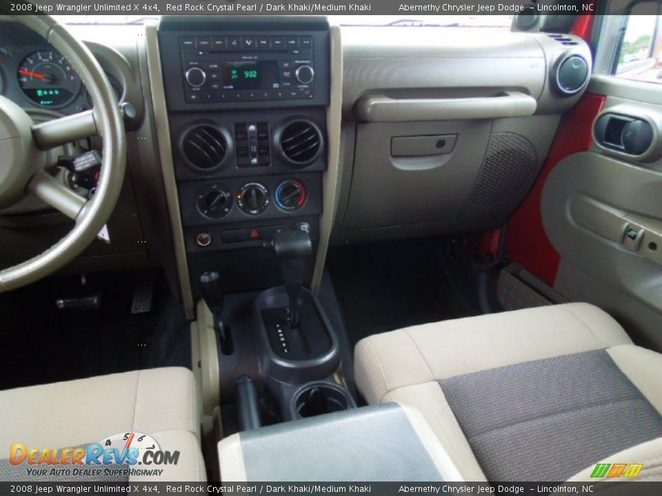 2008 Jeep Wrangler Unlimited X 4x4 Red Rock Crystal Pearl / Dark Khaki/Medium Khaki Photo #18