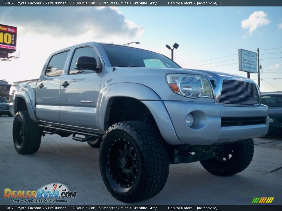 2007 Toyota Tacoma V6 PreRunner TRD Double Cab Silver Streak Mica / Graphite Gray Photo #2