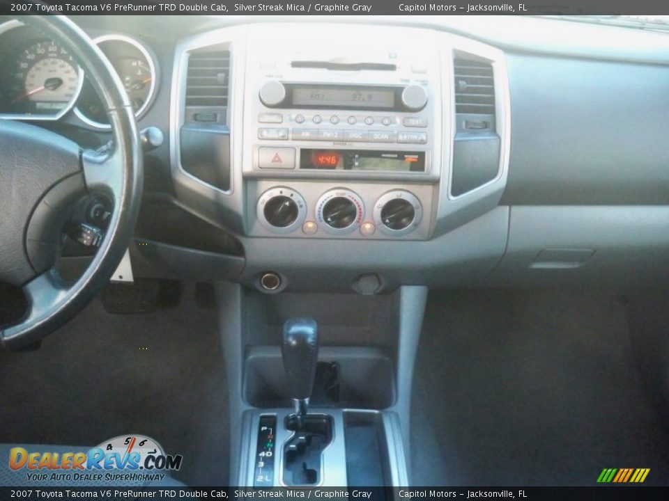 2007 Toyota Tacoma V6 PreRunner TRD Double Cab Silver Streak Mica / Graphite Gray Photo #12