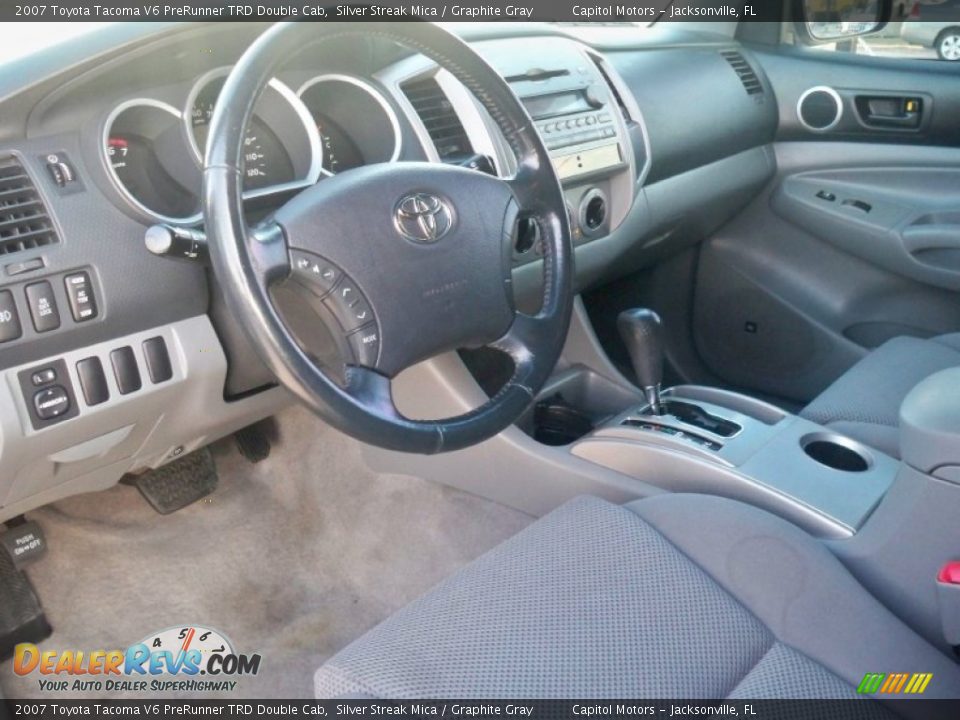 2007 Toyota Tacoma V6 PreRunner TRD Double Cab Silver Streak Mica / Graphite Gray Photo #17